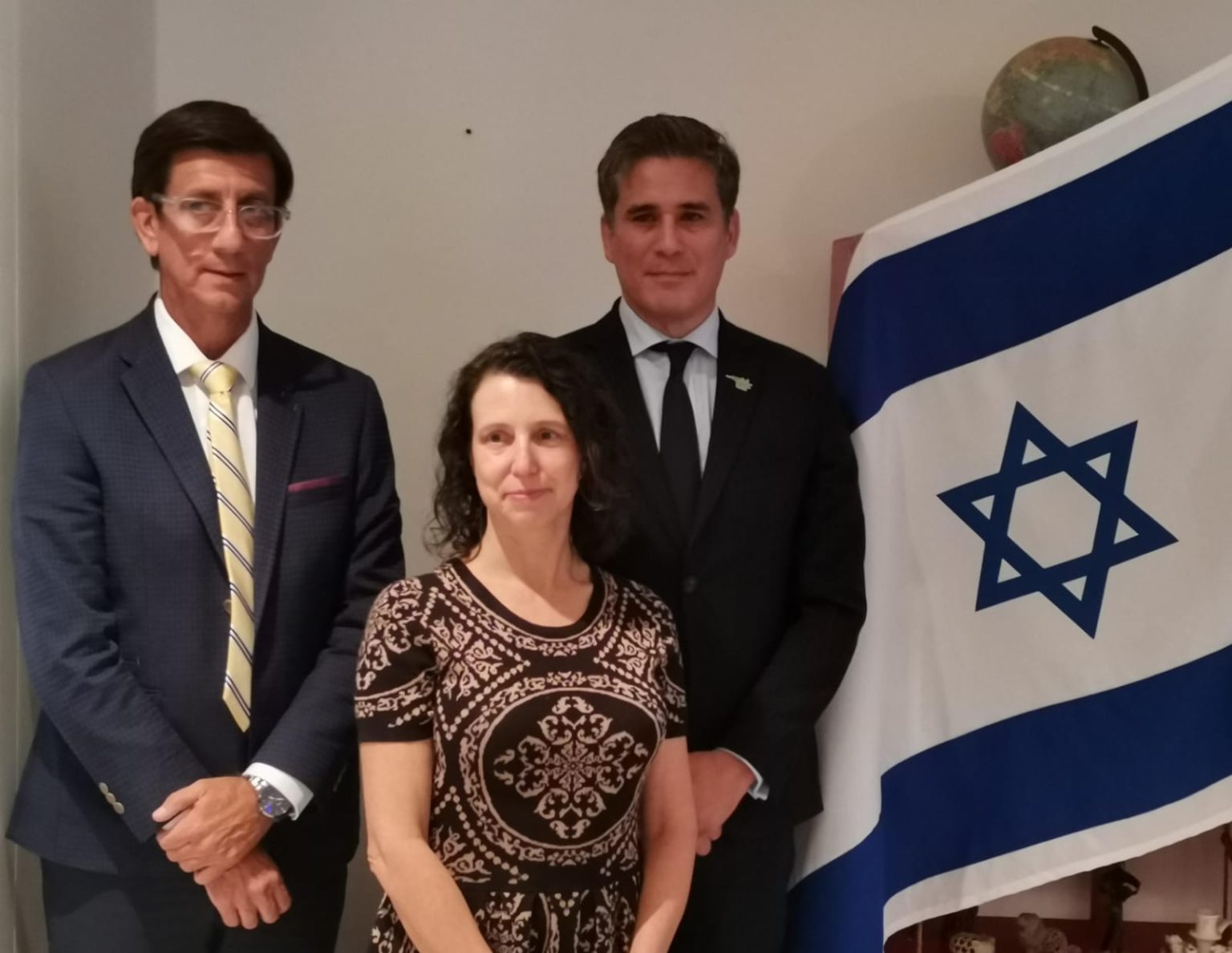 “Fueron de casa en casa matando a familias enteras”, indicó la Embajadora de Israel